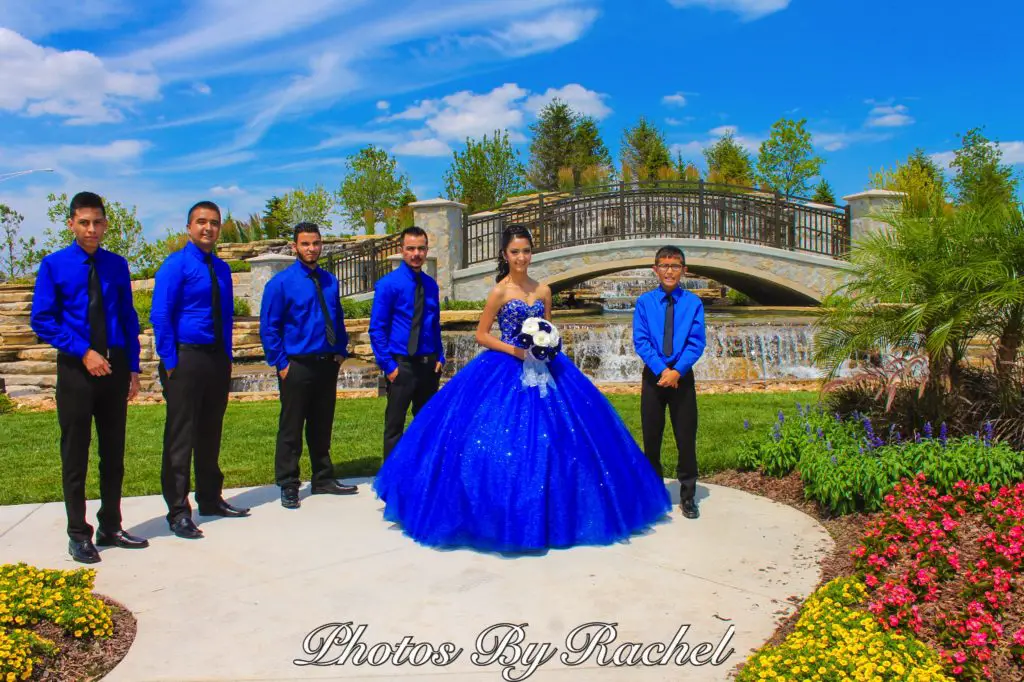  Kansas  City  Quinceanera  Photographer Photos by Rachel 