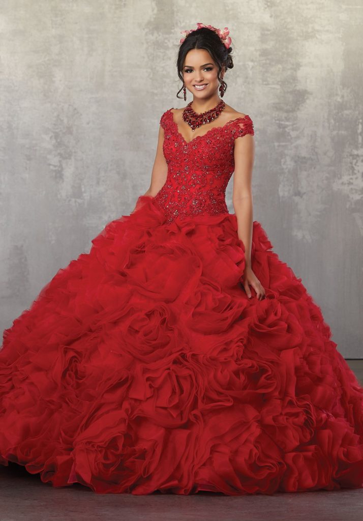Designing a Red Roses Quinceanera Theme - My Perfect Quince